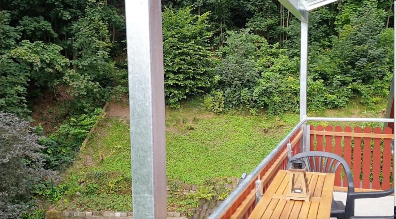 Fewo Mit Balkon Direkt Am Wald Und Wanderweg Ruhe Pur 2 Og 바트사흐사 외부 사진